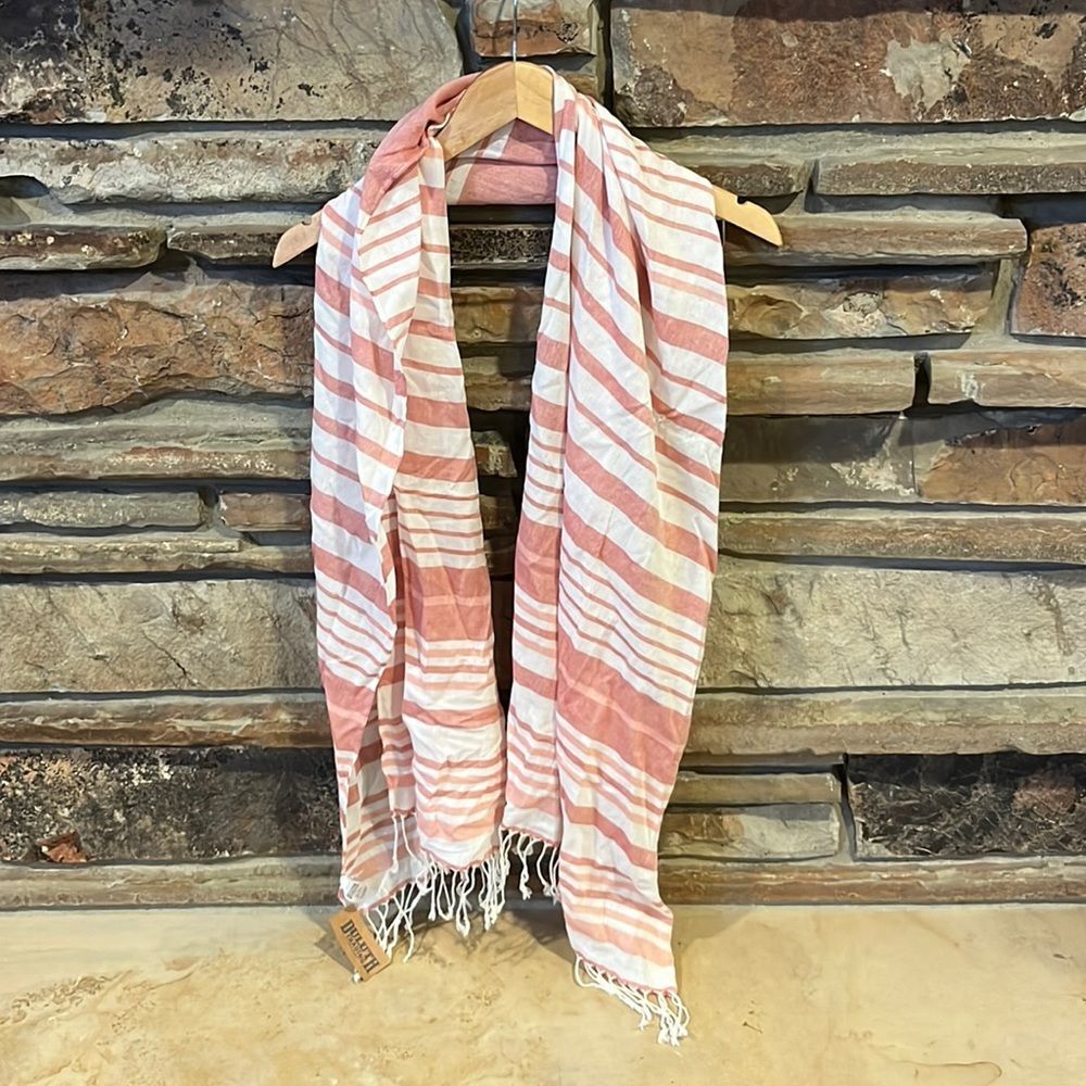 Duluth Trading Co. Pattern Tassel Cotton Scarf